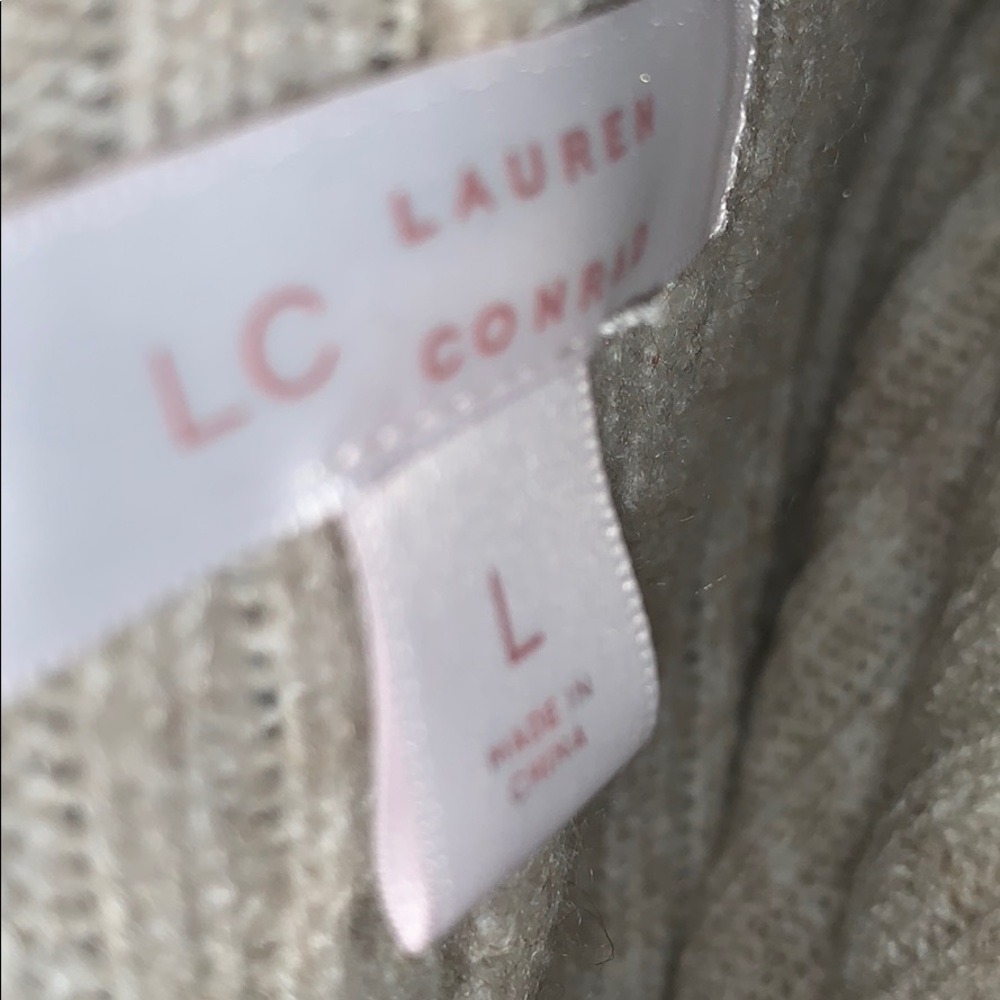 Sweater - Picture 3 of 3